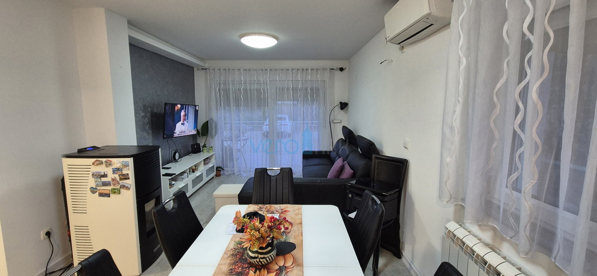 Šilo, Insel Krk, Erdgeschosswohnung mit zwei Zimmern, Garten, Verkauf