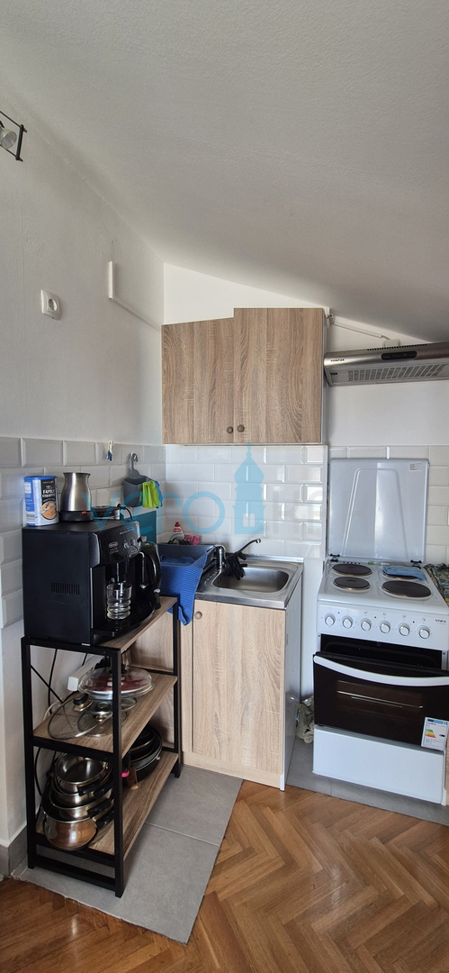 Njivice, otok Krk, jednosoban stan sa prekrasnim pogledom na more, prodaja