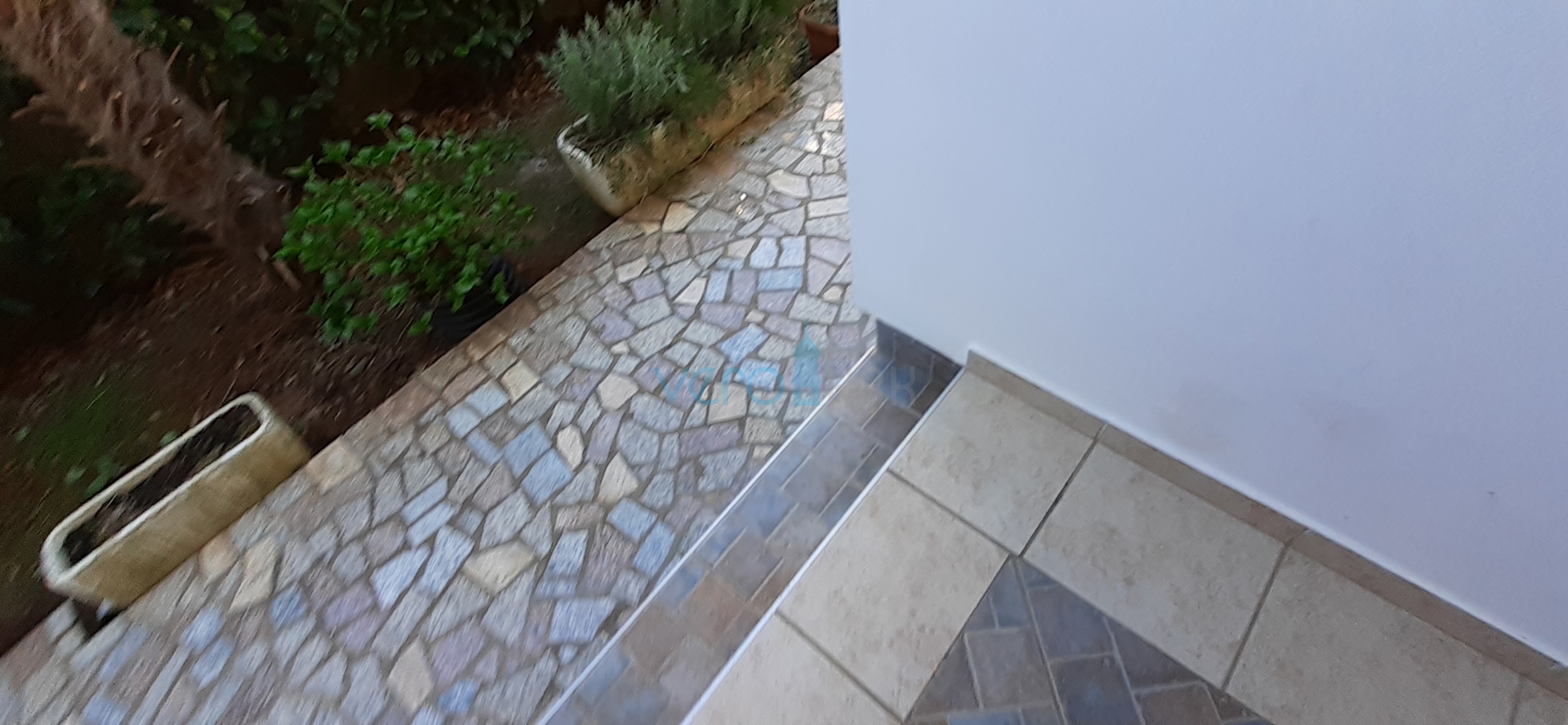 Otok Krk, Šilo, kuća s pet apartmana u blizini mora