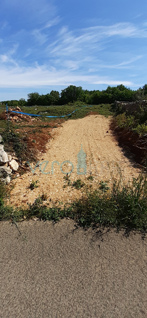 Krk Island, Linardići, building land, 1654 m2 in an excellent location, for sale