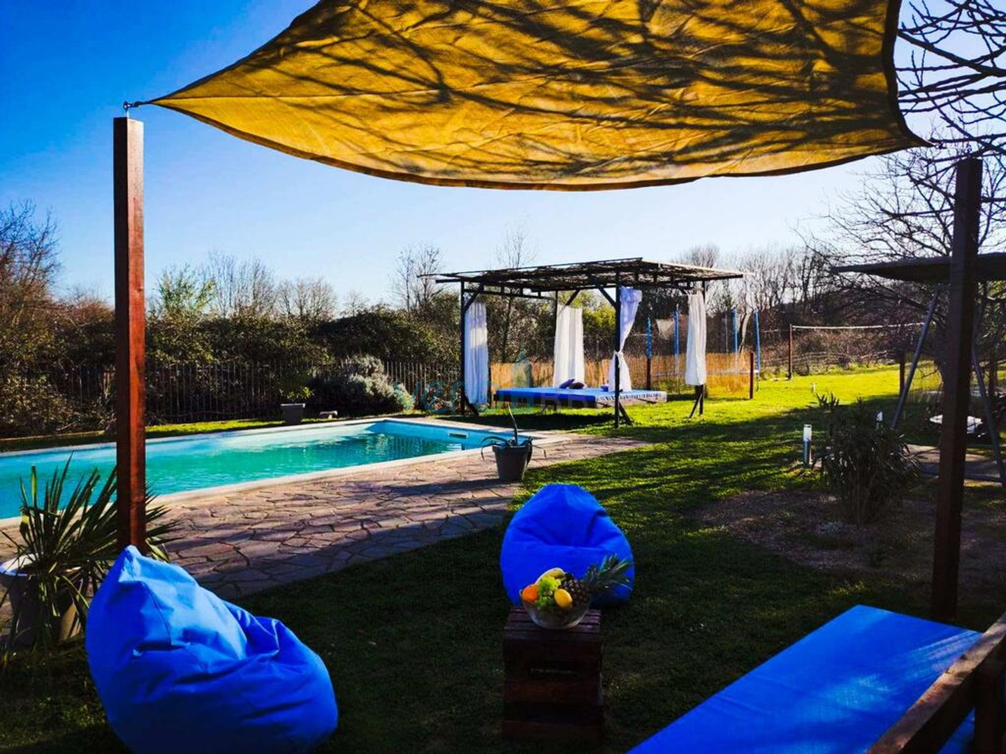 Otok Krk, Vrbnik okolica, rijetkost na tržištu, autohtona kamena vikendica sa bazenom