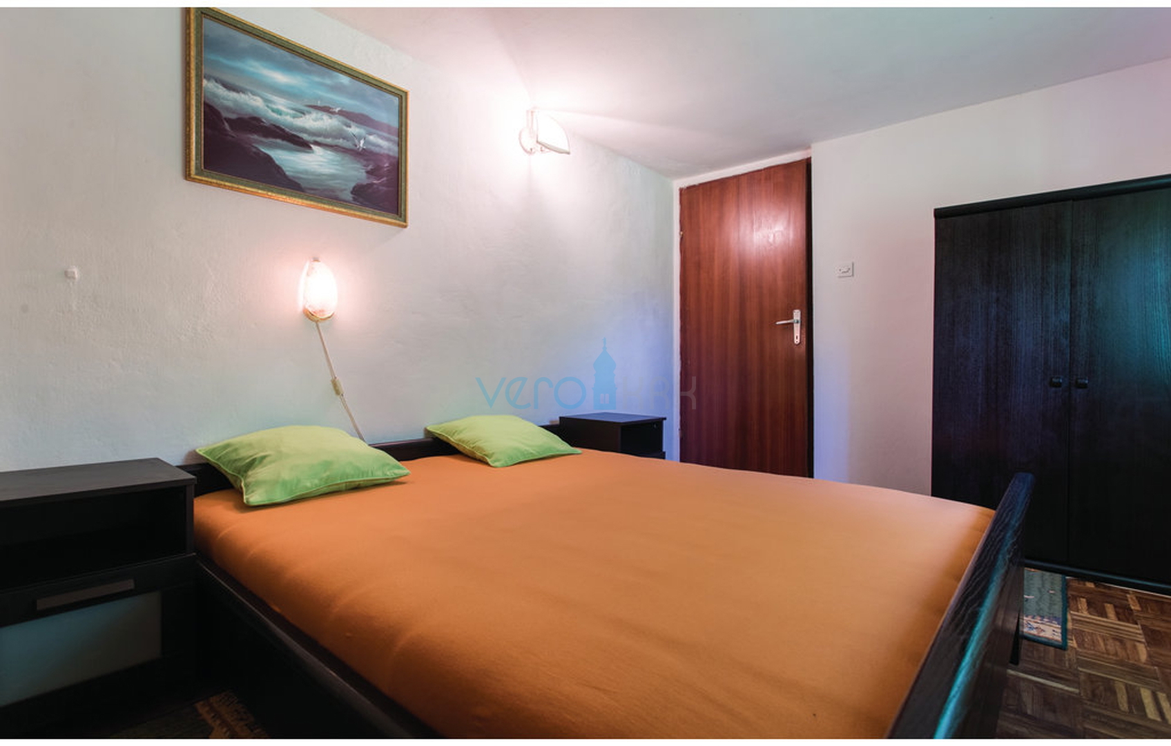 Šilo, otok Krk, okolica, dvojna kuća sa 3 apartmana i pogledom na more