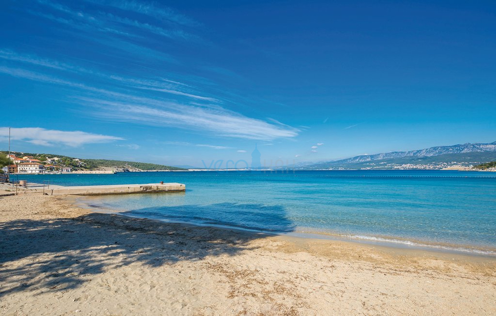 Šilo, otok Krk, okolica, dvojna kuća sa 3 apartmana i pogledom na more