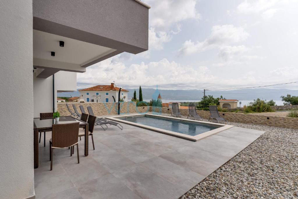 Vrbnik, surroundings, semi-detached house, newly built, view, swimming pool, for sale