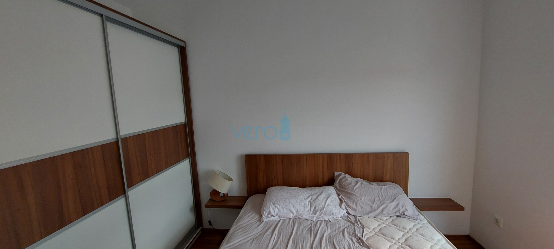 Uvala Soline, otok Krk, trosoban stan na katu sa pogledom na more na 200m