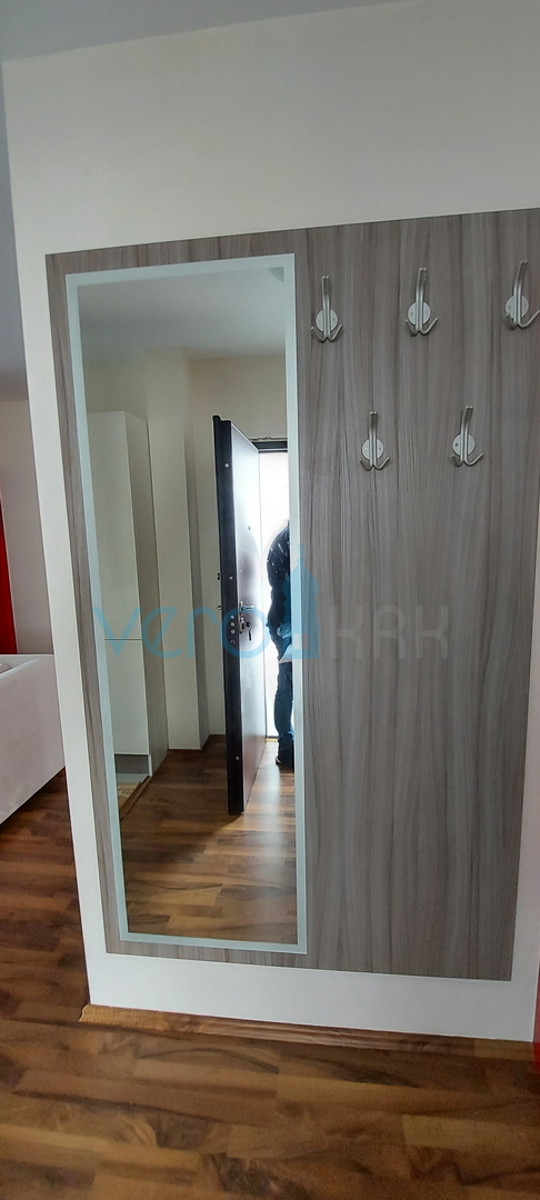 Uvala Soline, otok Krk, trosoban stan na katu sa pogledom na more na 200m