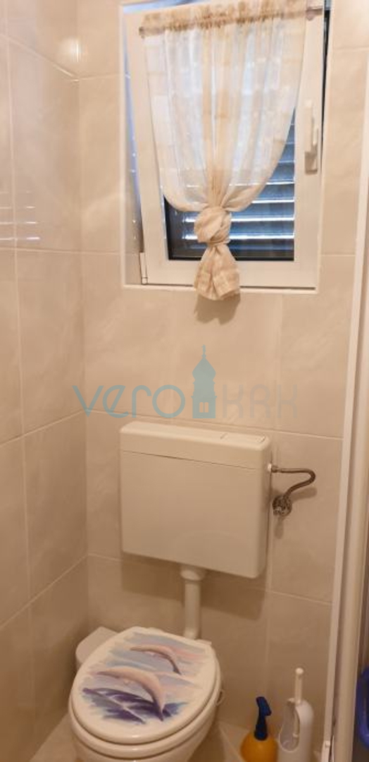 Malinska, stan 52 m2 na katu sa pogledom na more