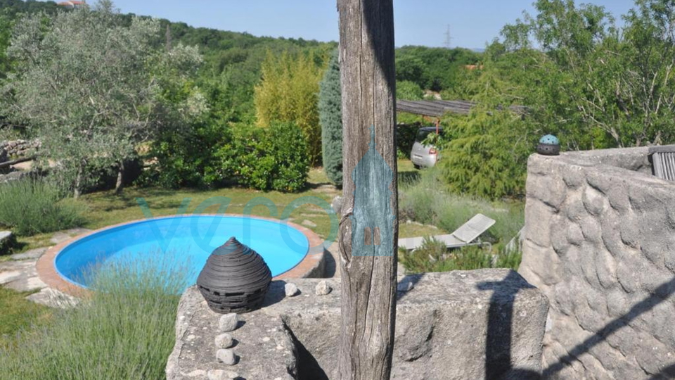 Dobrinj, Umgebung, freistehendes Steinhaus mit Pool und Garten