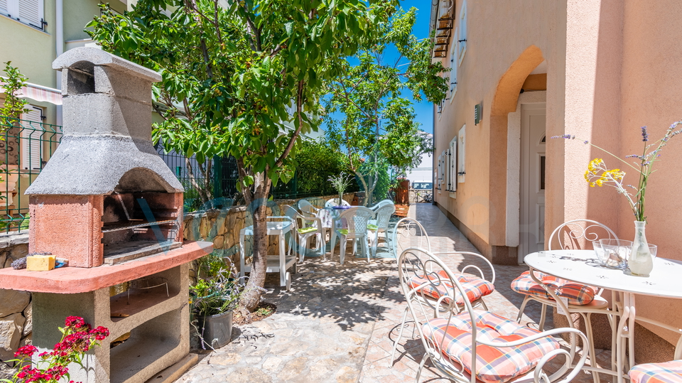 Čižići, Insel Krk, Maisonette-Wohnung mit Garten und Meerblick