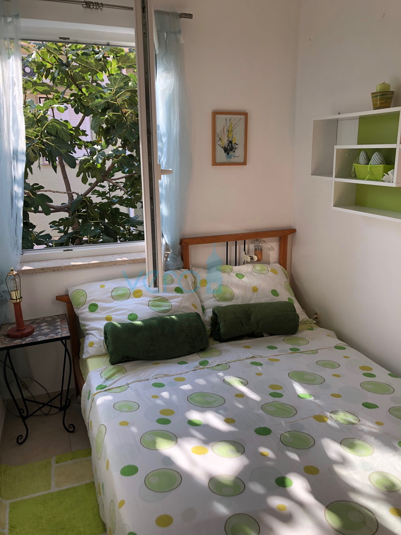 Čižići, otok Krk, dvoetažni stan 83 m2 sa pogledom na more,prodaja,najam