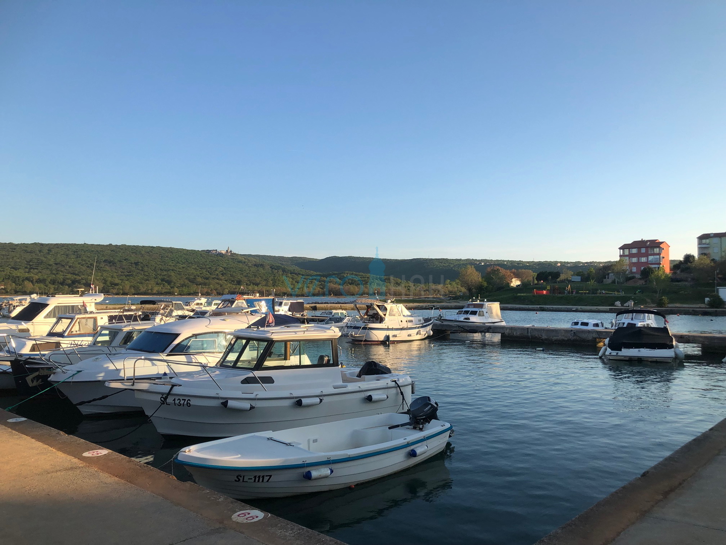 Čižići, otok Krk, dvoetažni stan 83 m2 sa pogledom na more,prodaja,najam