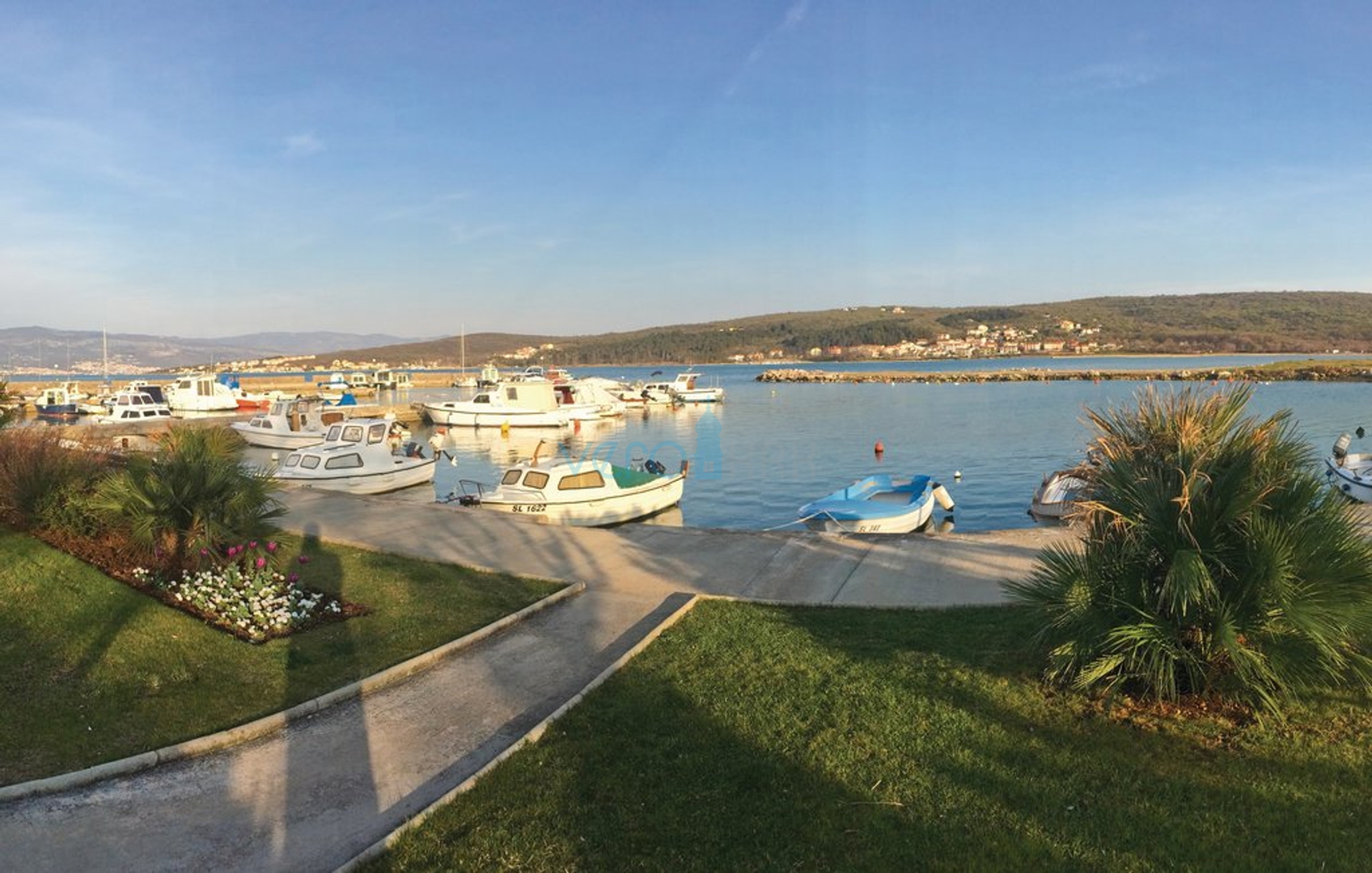 Čižići, otok Krk, dvoetažni stan 83 m2 sa pogledom na more,prodaja,najam