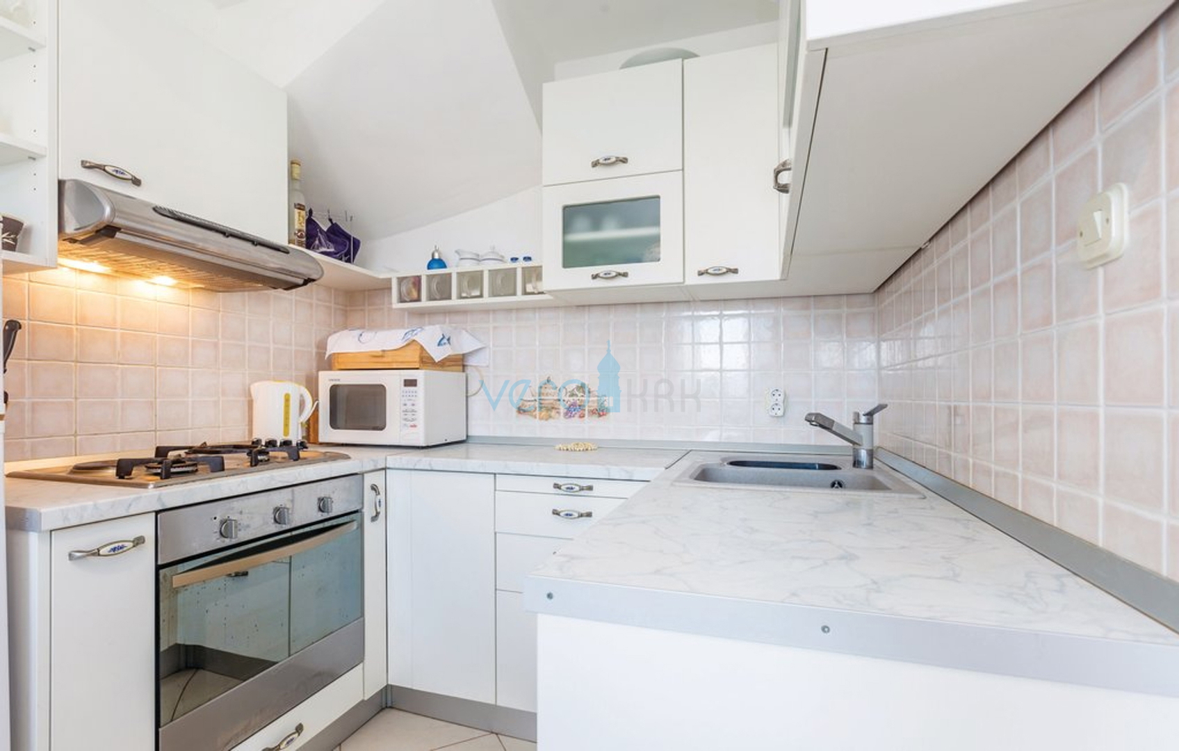 Čižići, Insel Krk, zweistöckige Wohnung 83 m2 mit Meerblick, Verkauf, Vermietung