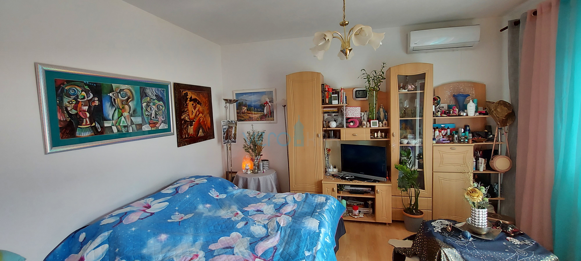 Grad Krk, Samostojeća kuća na odličnoj lokaciji, prodaja