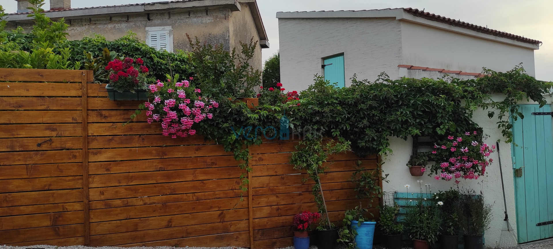 Dobrinj, wider area, Stone house with swimming pool and auxiliary building in a quiet location