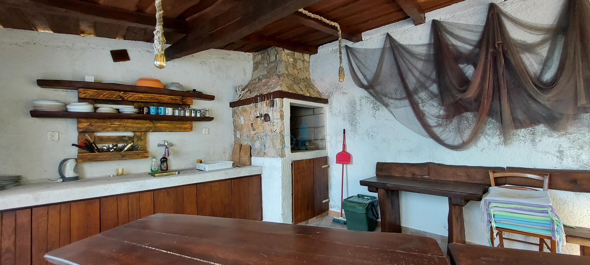 Malinska, okolica, apartman 28 m2 u prizemlju sa natkrivenim balkonom i pogledom na more