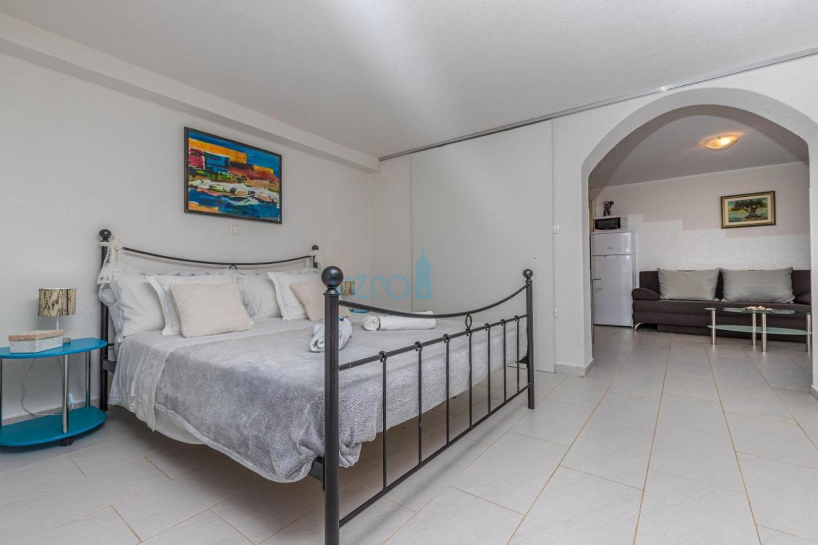 Crikvenica, Grižane, Samostojeća kuća sa pomoćnim objektom i bazenom, prodaja