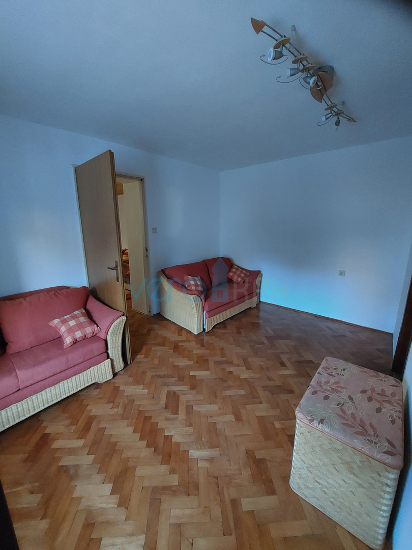 Omišalj, stara jezgra, renovirana kamena kuća, 140m2, prodaja