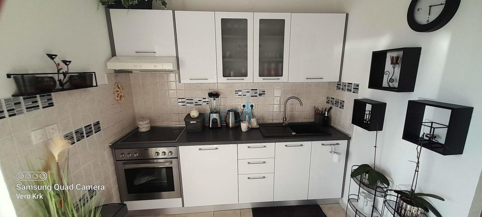 Krk, weitere Umgebung, Wohnung 55m2, Garten 59m2, Aussicht, Verkauf