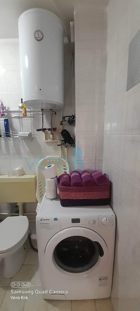 Krk, weitere Umgebung, Wohnung 55m2, Garten 59m2, Aussicht, Verkauf