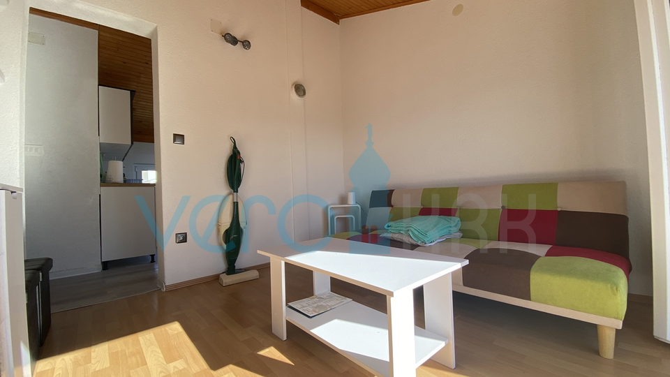 Crikvenica, Jadranovo, Apartment mit zwei Schlafzimmern, Wohnzimmer und offenem Meerblick!