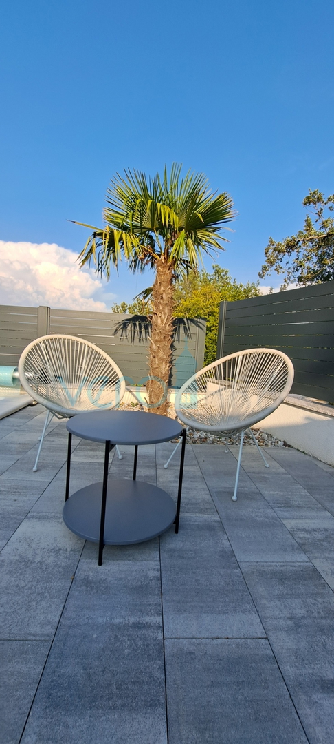 Malinska, okolica, luksuzan stan 88 m2 na katu novoizgrađene vile sa pogledom i bazenom, prodaja