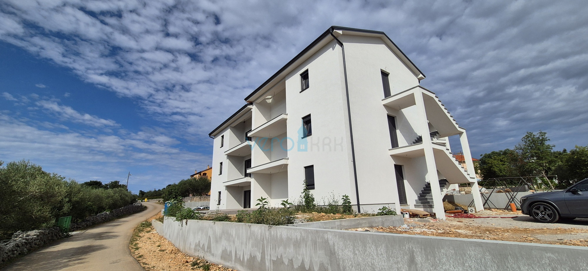 Soline Bay, Čižići, two-bedroom apartment on the upper floor, newly built, sea view, for sale