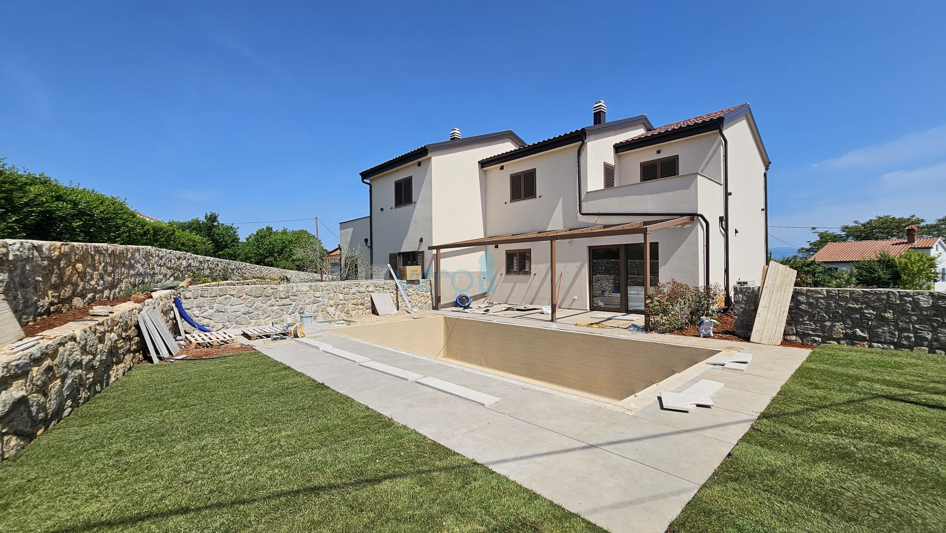 Krk Island, town of Krk, wider area, newly built semi-detached house with a swimming pool, yard, for sale