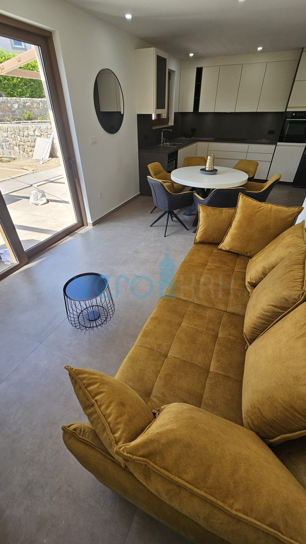 Krk Island, town of Krk, wider area, newly built semi-detached house with a swimming pool, yard, for sale