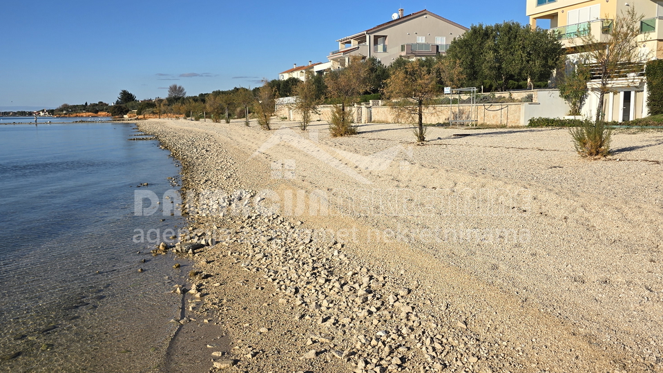 Biograd, građevinsko zemljište u neposrednoj blizini mora