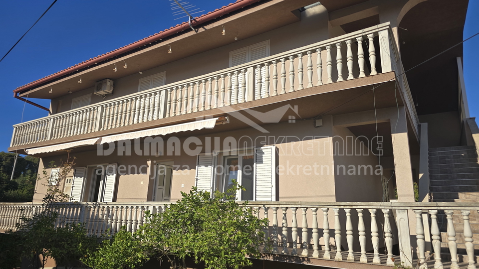 Casa&comma; 300 m2&comma; Vendita&comma; Zadar - Skro&ccaron;e