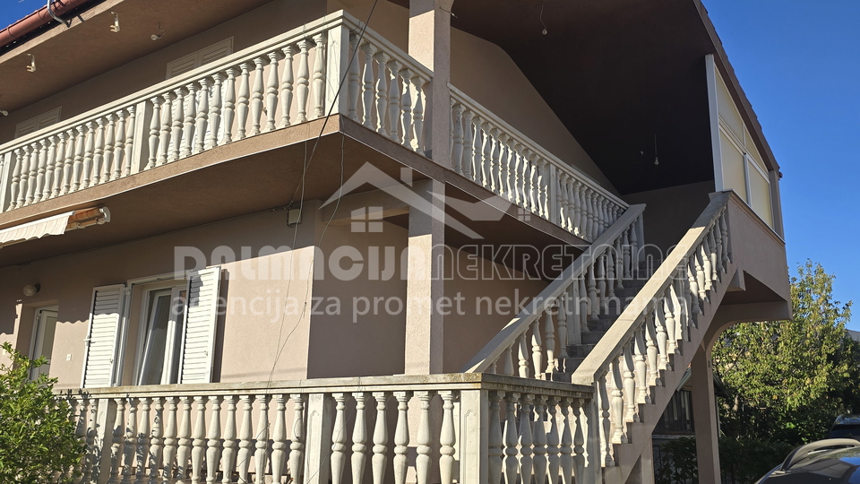 Casa&comma; 300 m2&comma; Vendita&comma; Zadar - Skro&ccaron;e