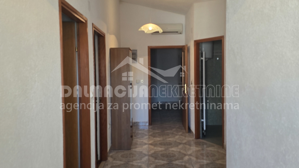 Casa&comma; 300 m2&comma; Vendita&comma; Zadar - Skro&ccaron;e