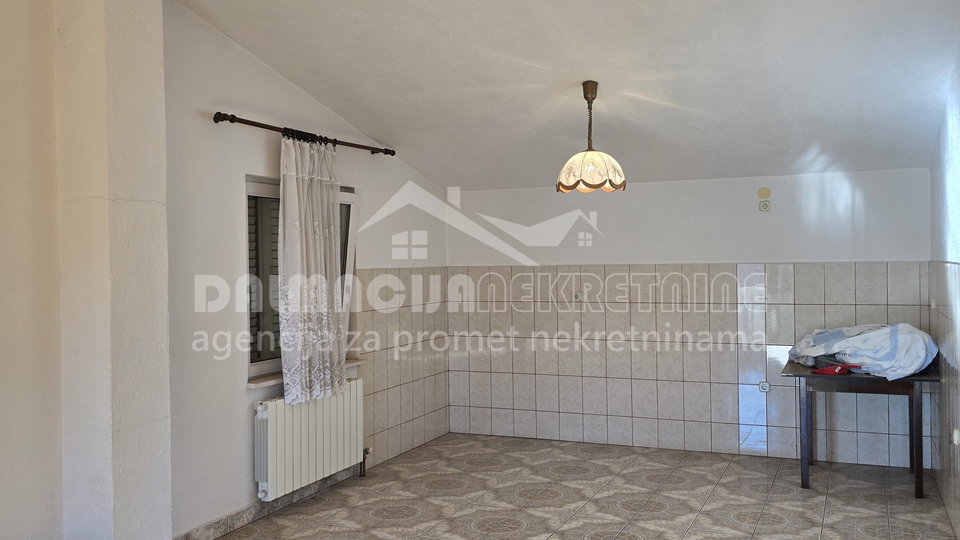 Casa&comma; 300 m2&comma; Vendita&comma; Zadar - Skro&ccaron;e
