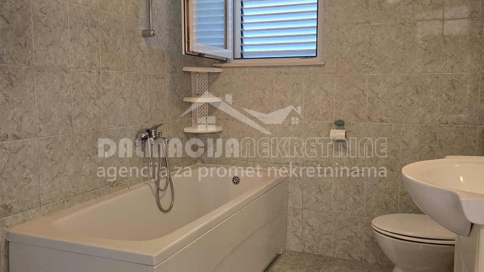 Casa&comma; 300 m2&comma; Vendita&comma; Zadar - Skro&ccaron;e