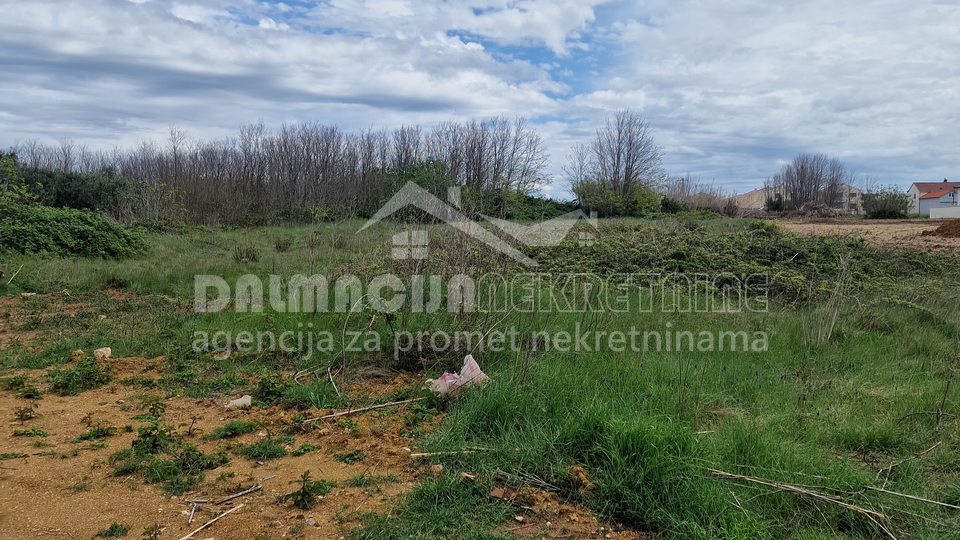 Zadar, Privlaka, gradbeno zemljišče 2513 m2