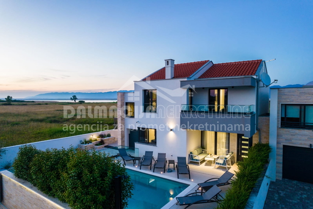 Casa, 200 m2, Vendita, Privlaka