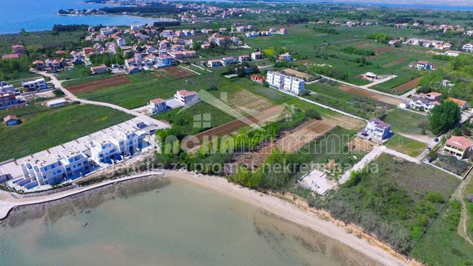 Privlaka kod Zadra, stan 85 m2, 250 m od mora