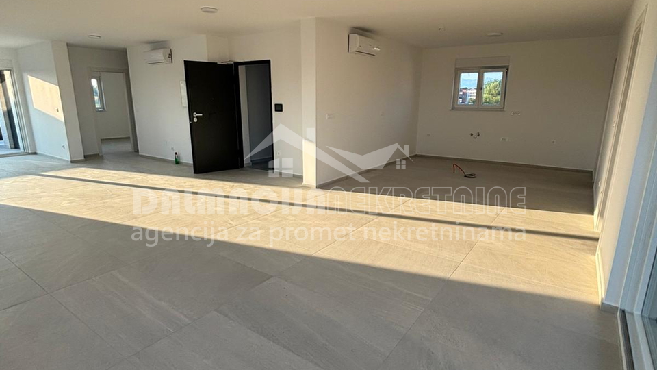 Appartamento&comma; 165 m2&comma; Vendita&comma; Privlaka