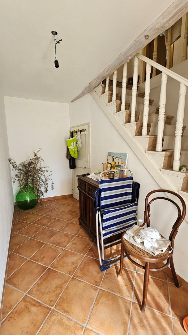 Kamena Istarska kuća s dvorištem u Brtonigli