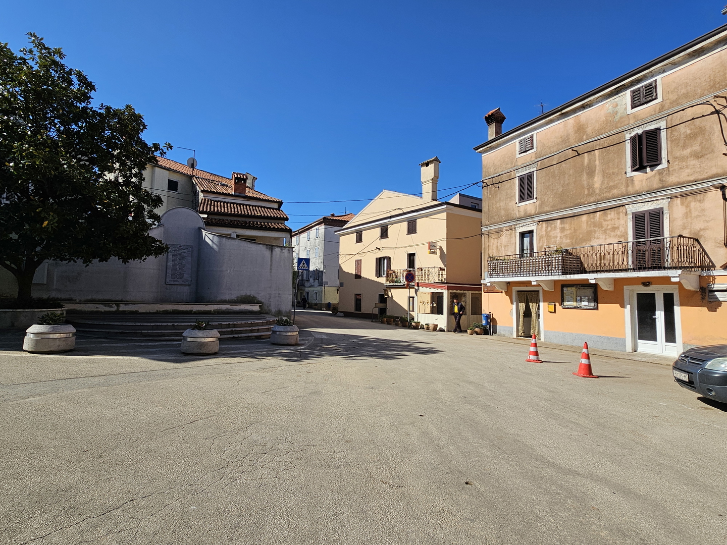 Residential building land in the vicinity of Brtonigla