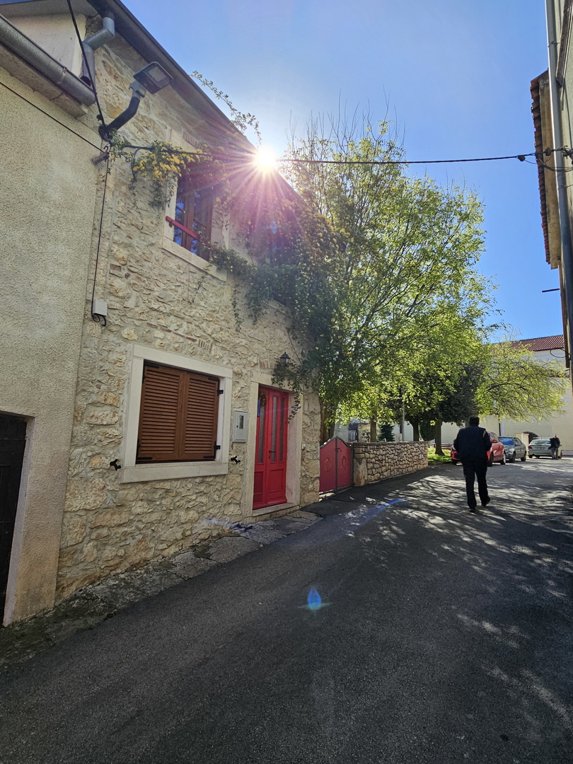 Residential building land with a sea view in Brtonigla