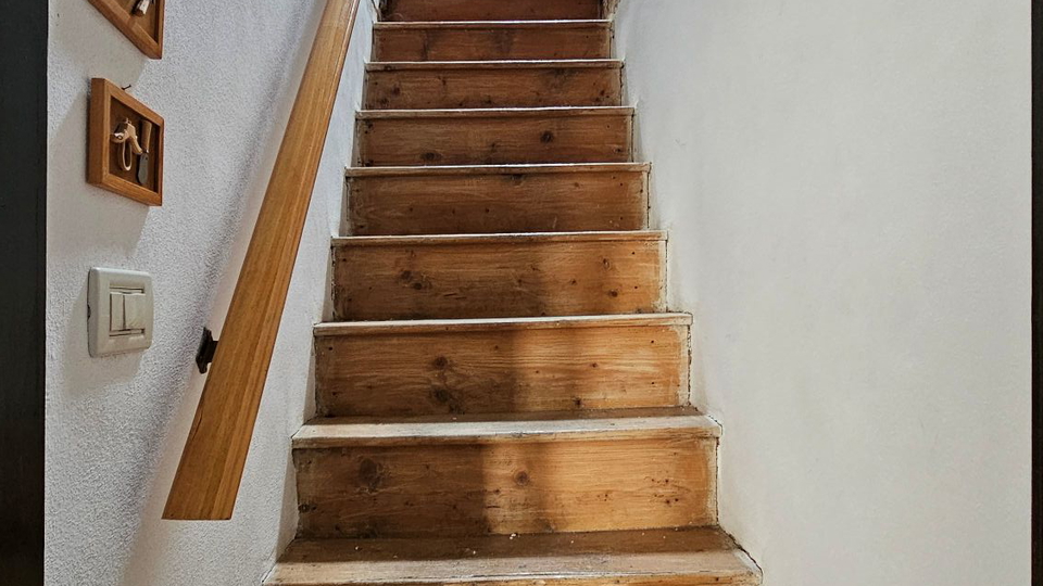 Simpati&ccaron;na kamena istarska ku&cacute;a u Brtonigli