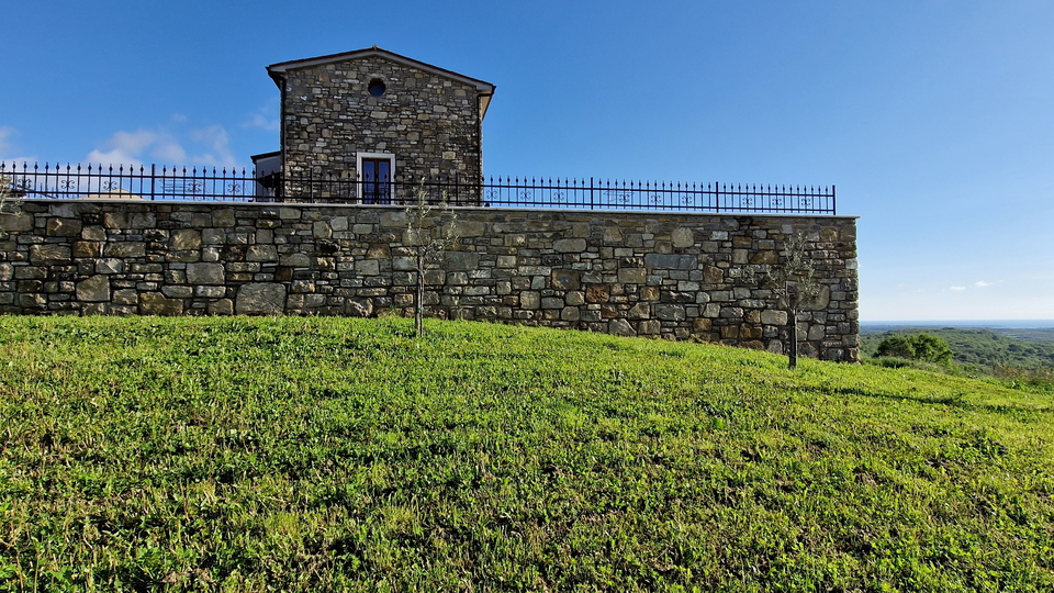 A house with a magic sea view in the vicinity of Buje