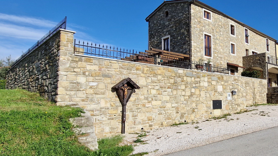 A house with a magic sea view in the vicinity of Buje