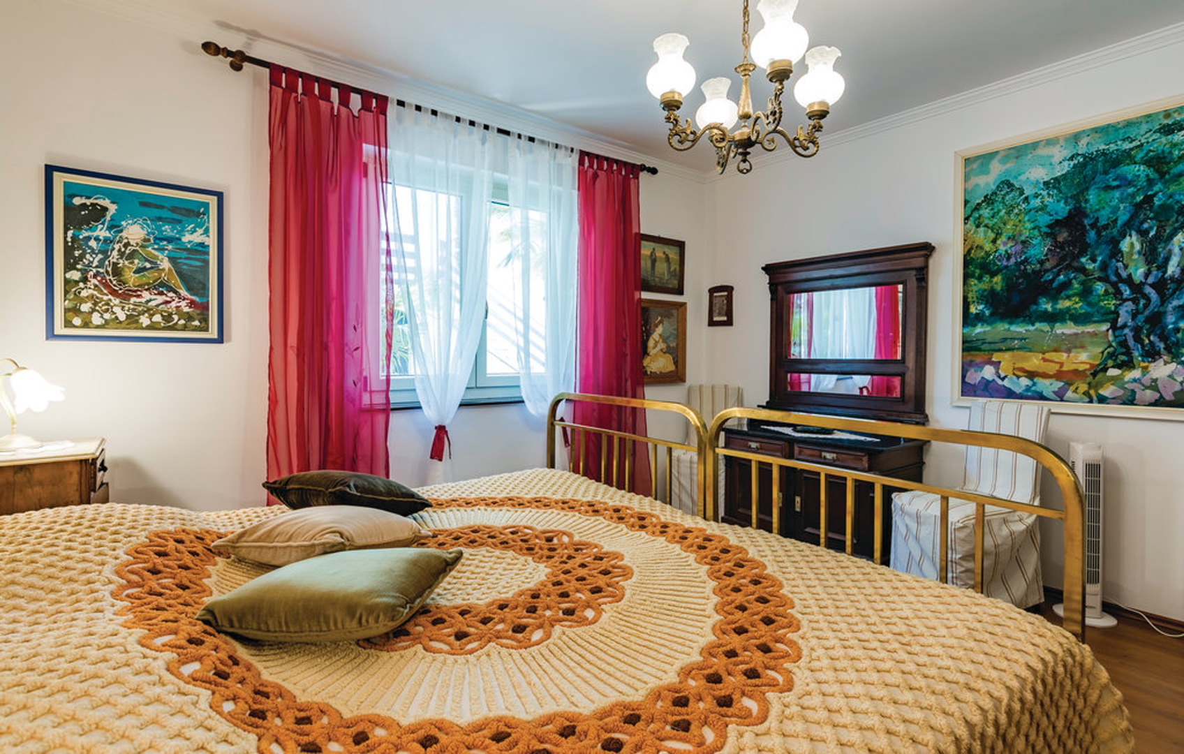 Prodajemo kuću u  Novigradu  blizu mora i plaže