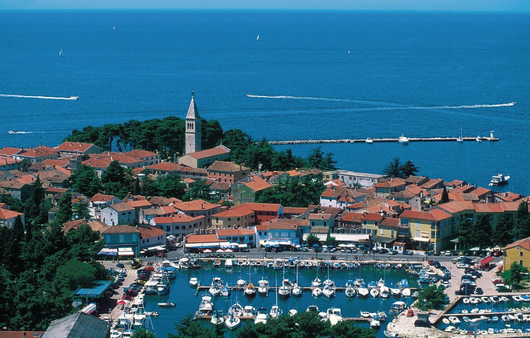 Prodajemo kuću u  Novigradu  blizu mora i plaže