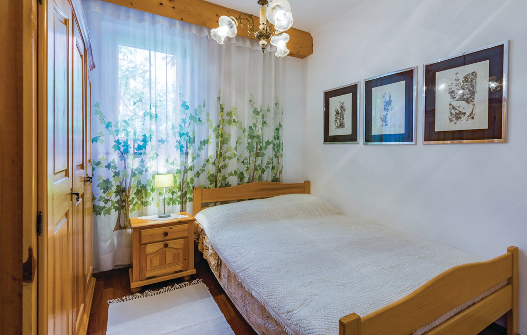 Prodajemo kuću u  Novigradu  blizu mora i plaže