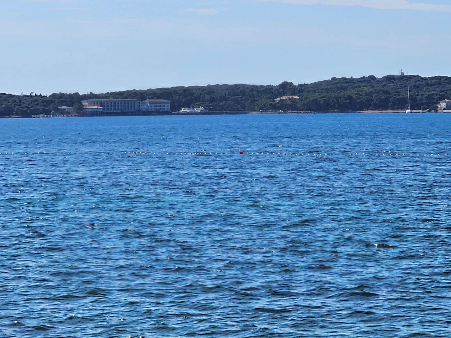 Luxurious apartment near the beach with an open view of the sea and the Brijuni National Nature Park