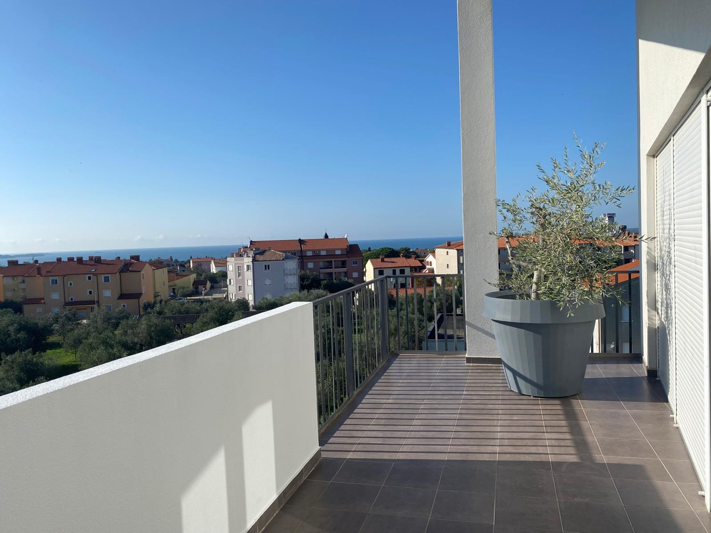 Luxurious apartment near the beach with an open view of the sea and the Brijuni National Nature Park